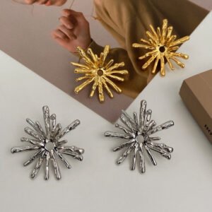 Épingles dorées en forme de soleil